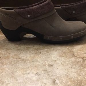 Merrell luxe wrap  clogs size 8.5